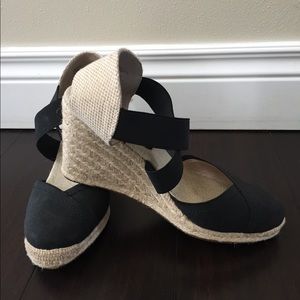 Adrienne Vittadini Espadrilles